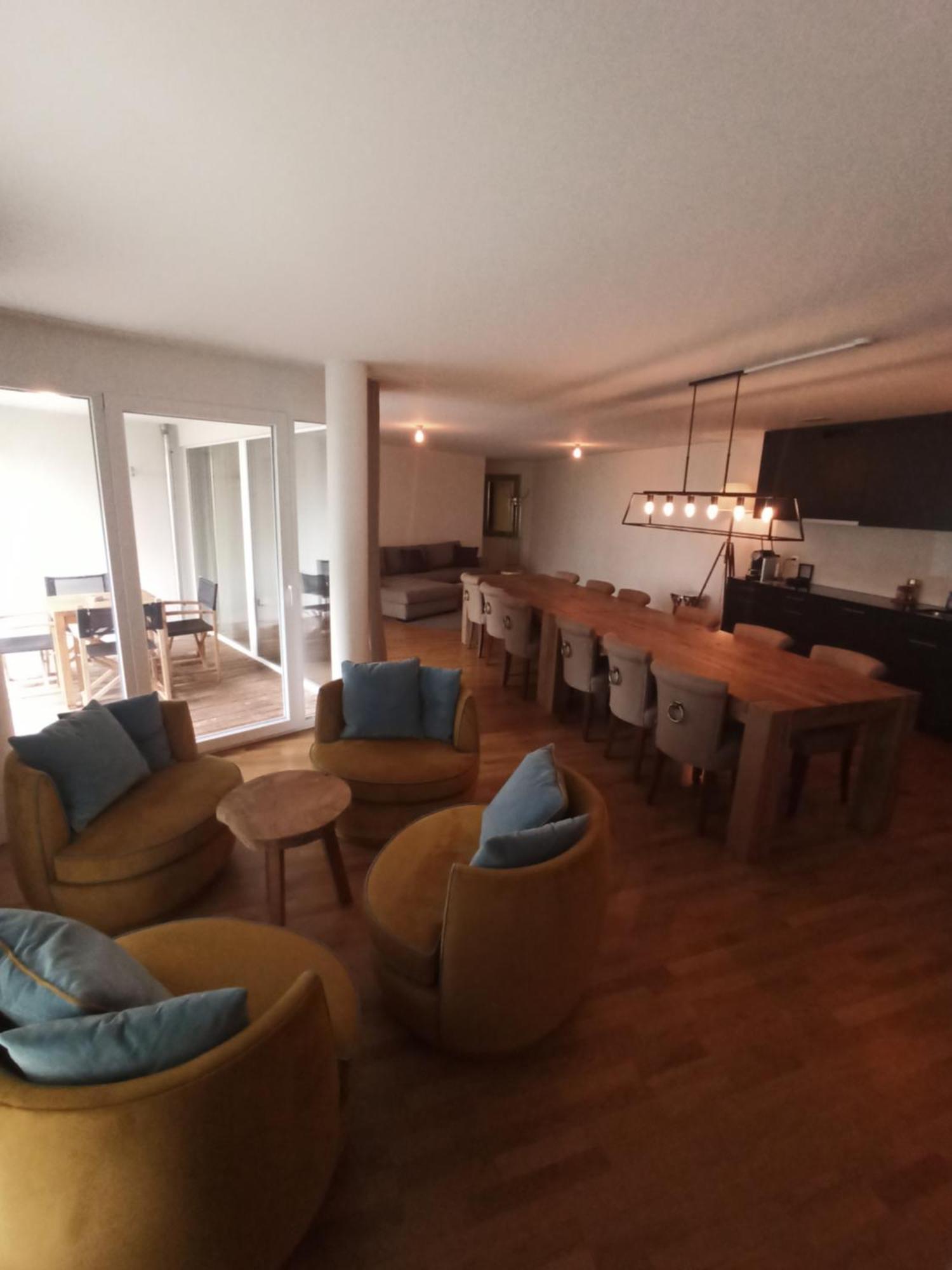 Apartment Spedition トゥーン エクステリア 写真